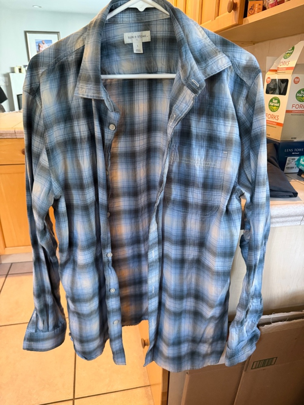 Sun + Stone Men's Light Blue and Gray Plaid Button-Down Shirt